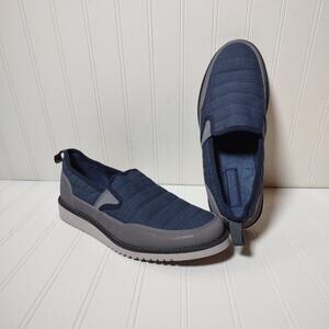 Like New, Rockport Men's Axelrod Quilted Sneakers Navy size 8.5M